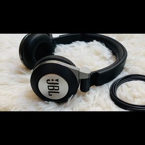 Bluetooth Wireless Headphones 🎧